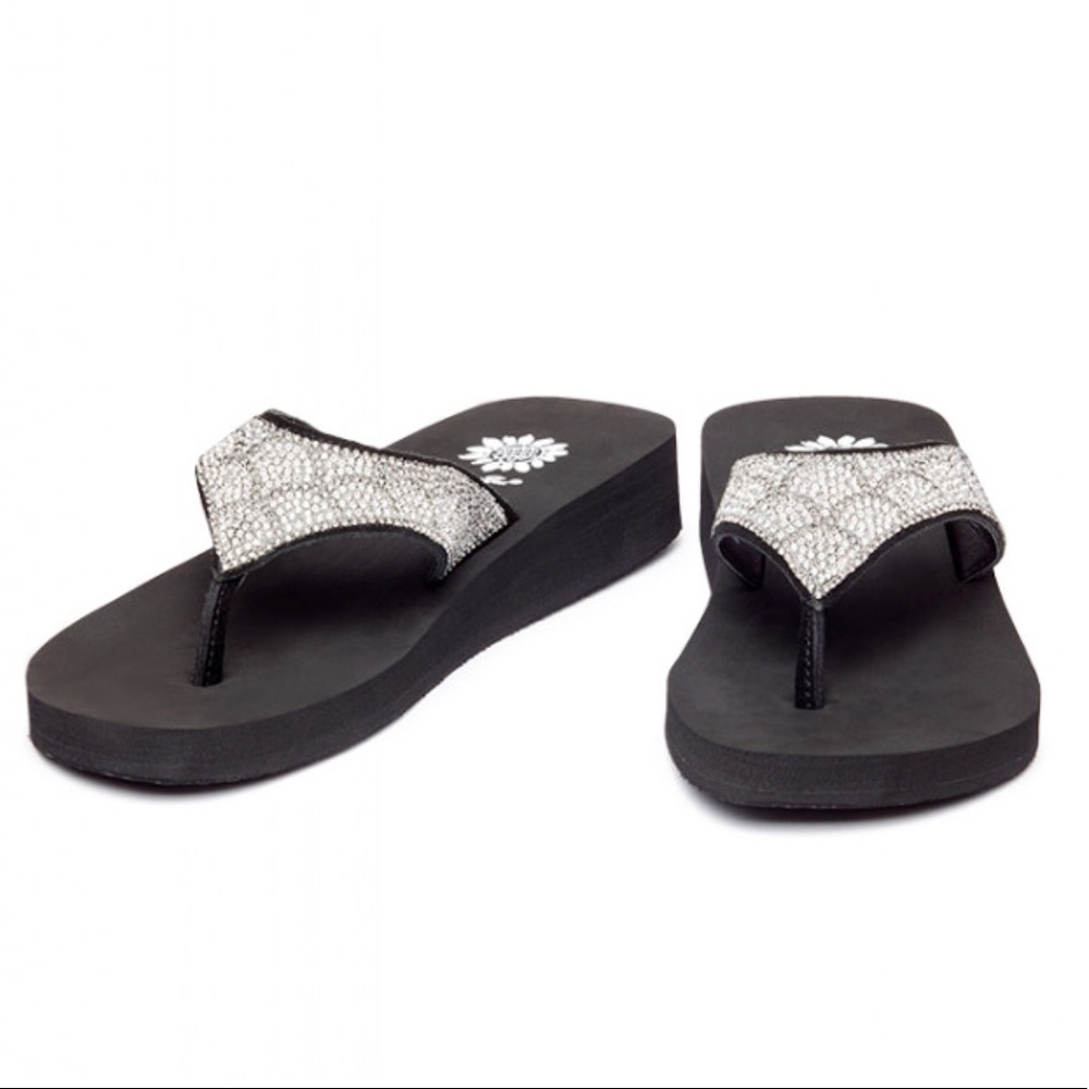 Yellow Box Zippie Clear Sandals - Picture 2 of 3